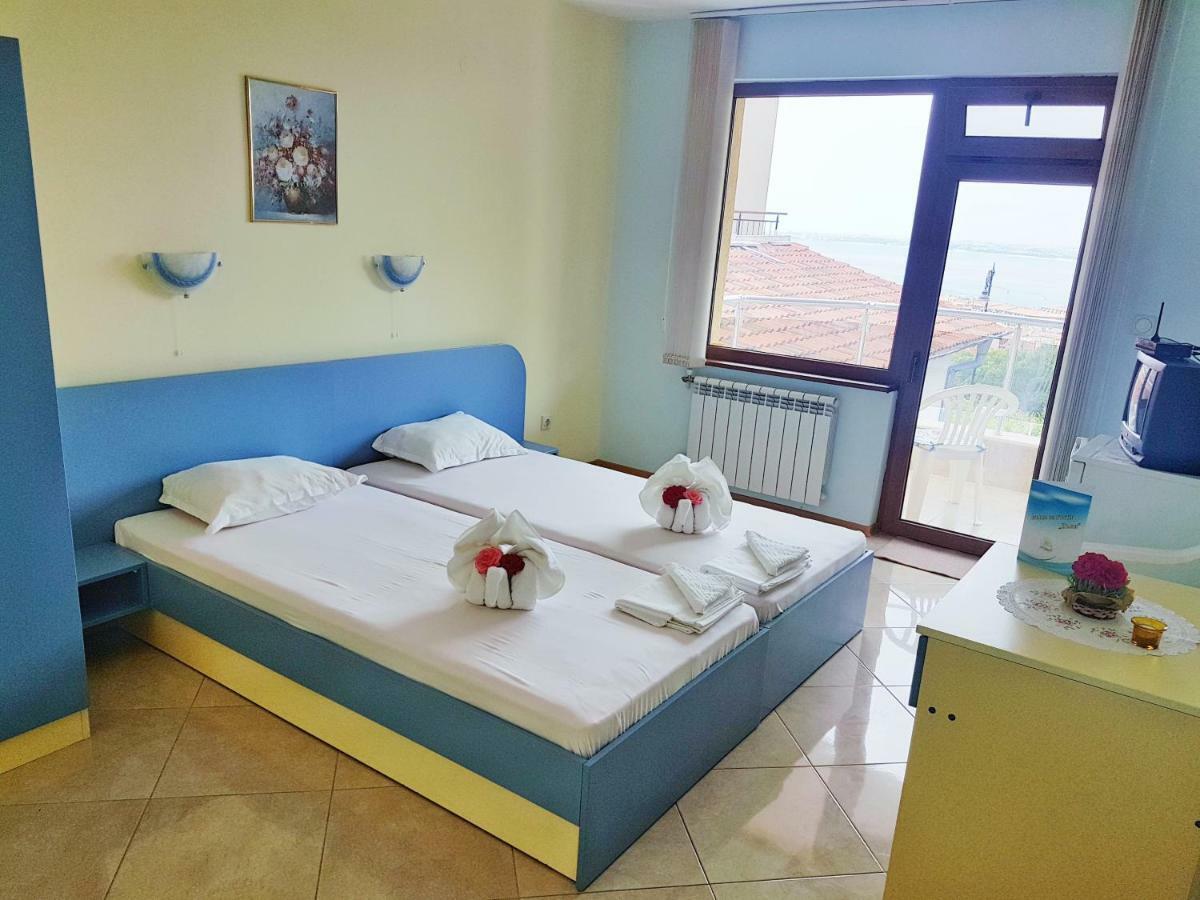 Guest House Byki Sveti Vlas Extérieur photo